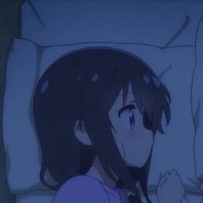 恩施00后女孩用胡萝卜啃出巨型锦鲤